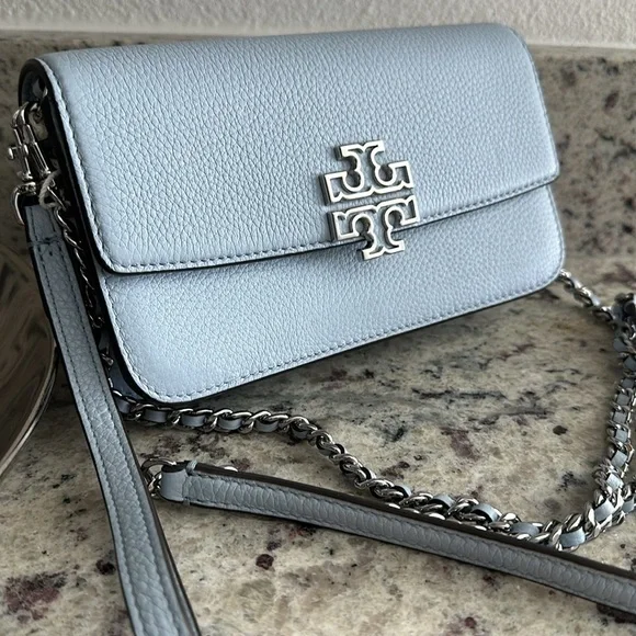 tory Burch Britten chain wallet wristlet - Picture 2 of 8